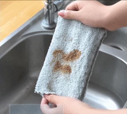 含磷洗洁精对人体的危害，洗洁精对人体的危害这么大为什么拿来洗碗？
